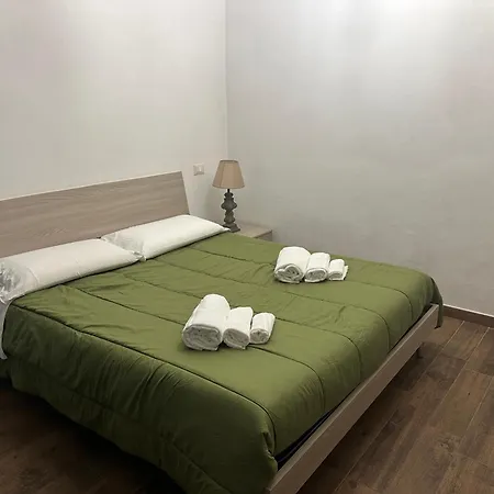 Cavour 1 - Center Apartment *