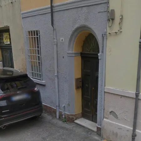 Cavour 1 - Center