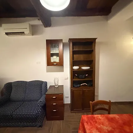 Cavour 1 - Center Apartment